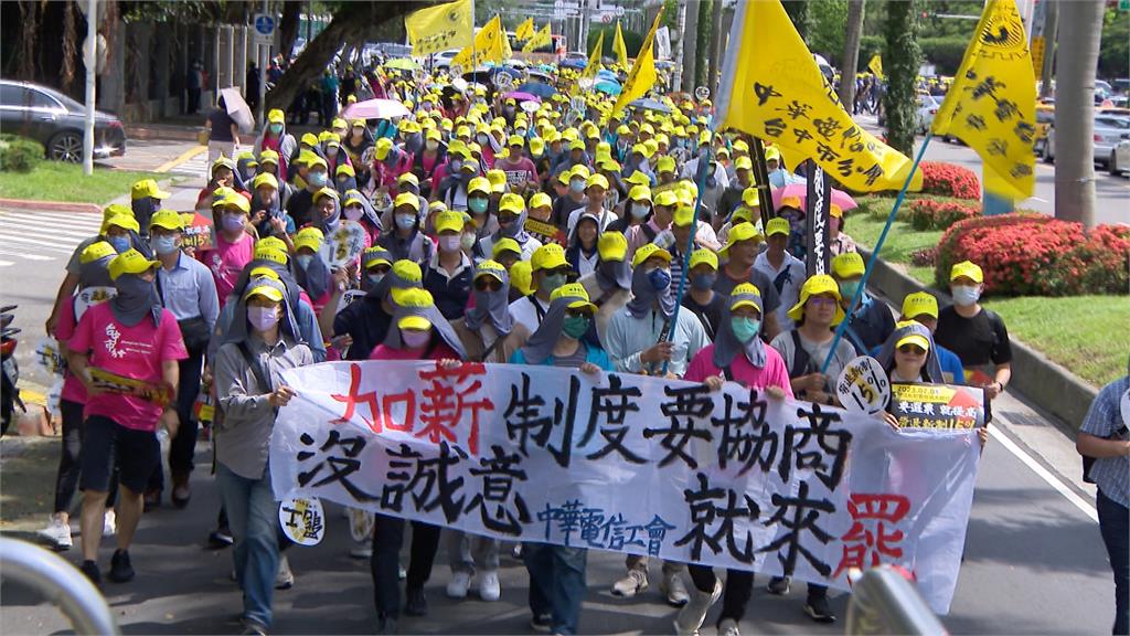 抗議勞退提撥「18年沒長進」　勞團醞釀全台大罷工