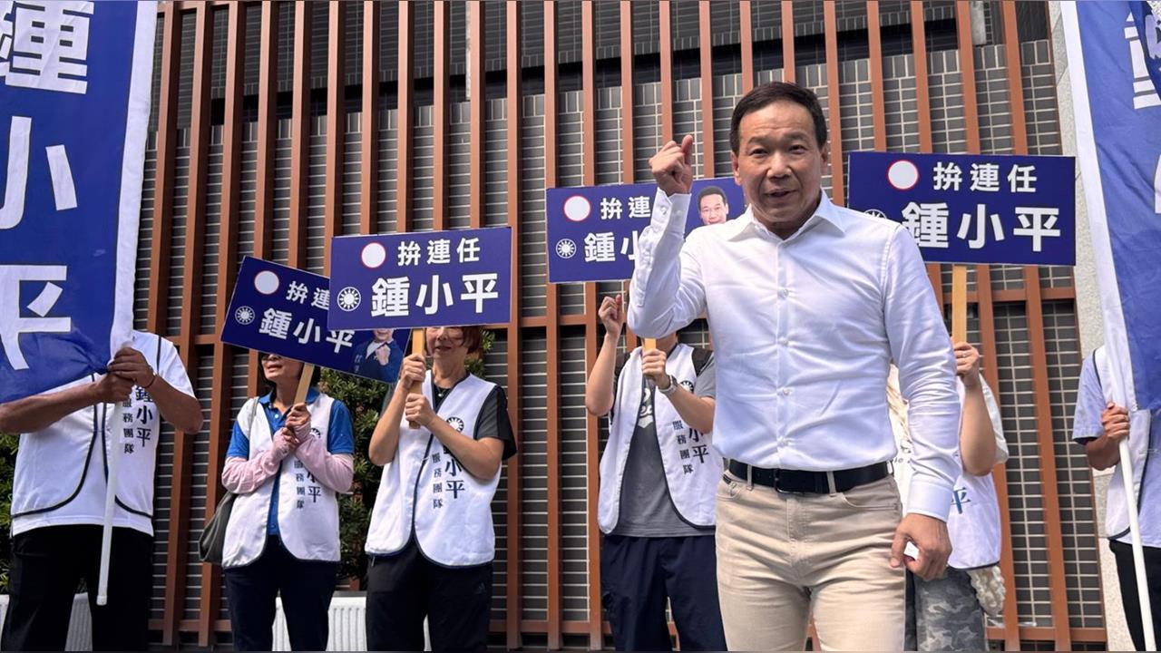 快新聞／白營糗大！鍾小平酸阿北「恐怖情人」　吳怡萱回嗆「火箭隊」網笑翻