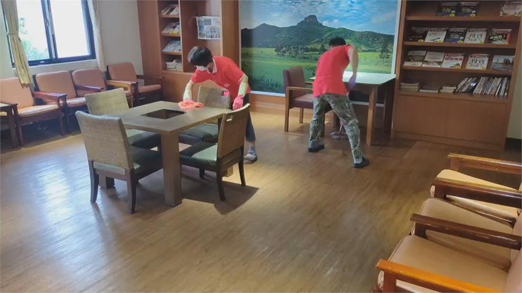 澎湖海事學生船上實習49人「疑食物中毒」集體上吐下瀉