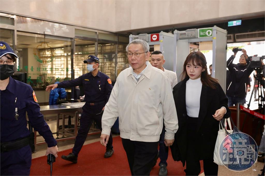 【柯文哲交保撤銷】柯文哲用橘子辦的手機還化名羅廷瑋　檢：柯與橘子關係密切