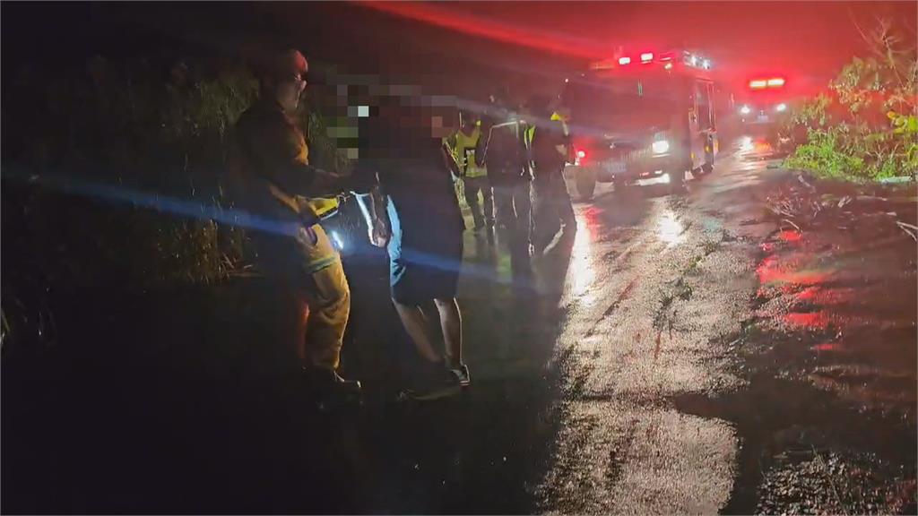 無照男大生載女友練習開車　停車摔落5層樓高邊坡