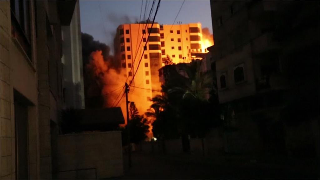 以色列空襲炸迦薩大樓　哈瑪斯反擊射130枚火箭