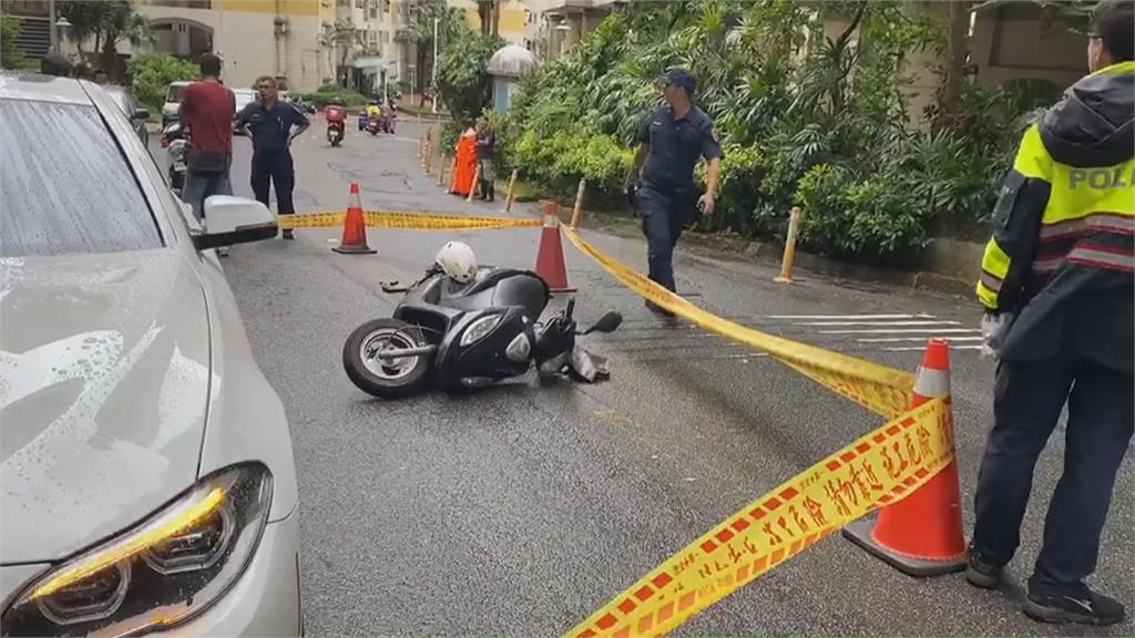 一句「不要闖紅燈」憤而持槍挑釁… 下秒被打趴「滿頭血」
