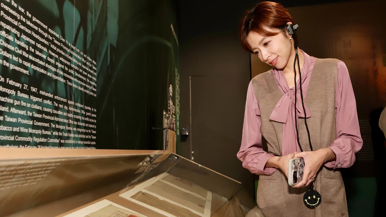 王瞳單身3年首度曝光有「同居人」！自爆在家「全裸相處」私密處照險外流