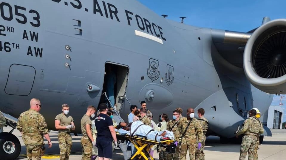 阿富汗孕婦C-17上緊急生產　女嬰以軍機呼號「Reach」命名