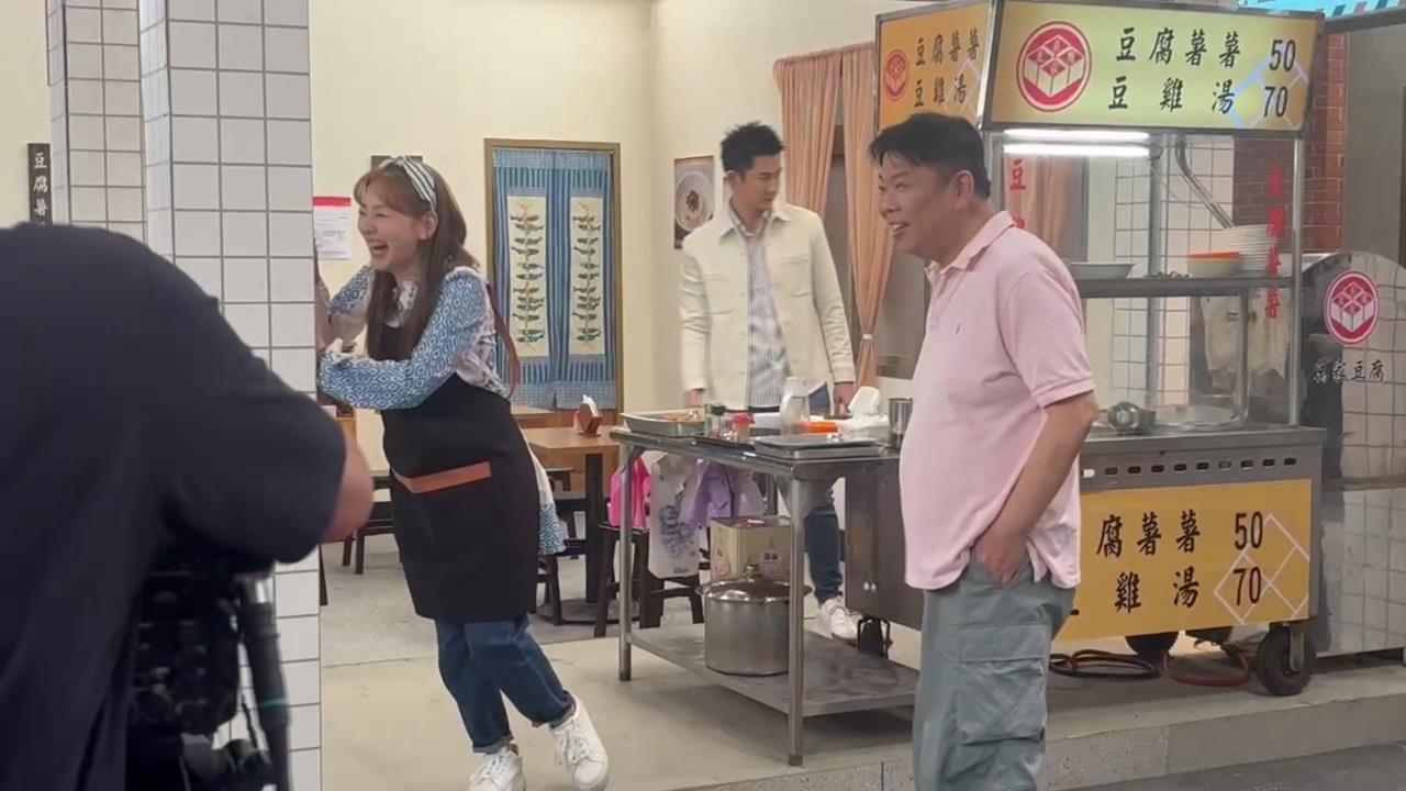金鐘導演馮凱「下海客串」尬一角　導而優則演！主演群全成最佳觀眾