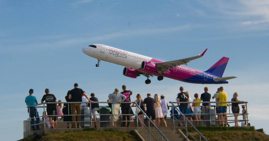 飛機高空驚見「恐怖分子」熱點！孩童亂改熱點名稱　以色列派戰機攔截