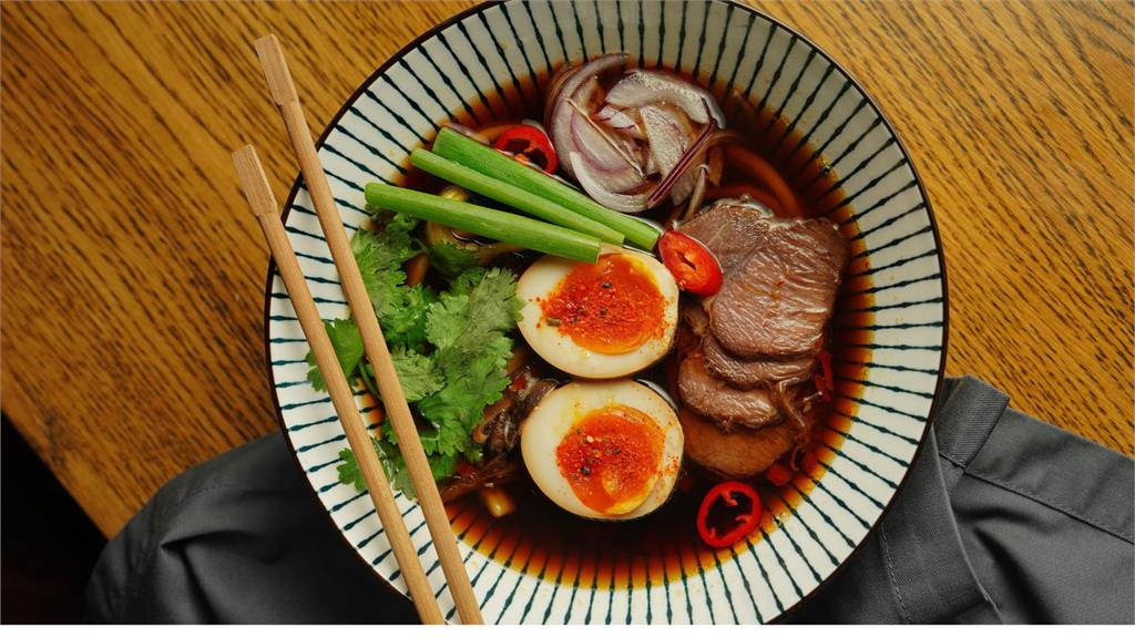 花錢吃了個寂寞...「牛肉湯麵沒有牛肉」店家大玩文字遊戲網氣翻
