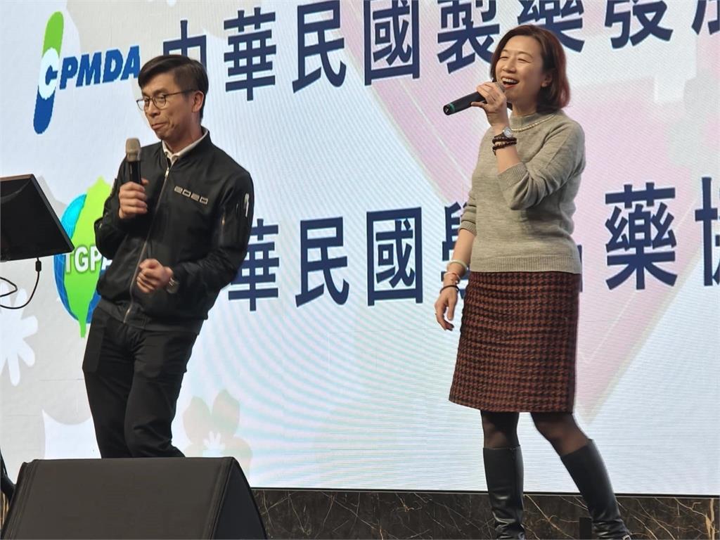 快新聞／遭凌濤爆不顧醫護忙到身心俱疲「出席尾牙嗨唱」　林靜儀回應了