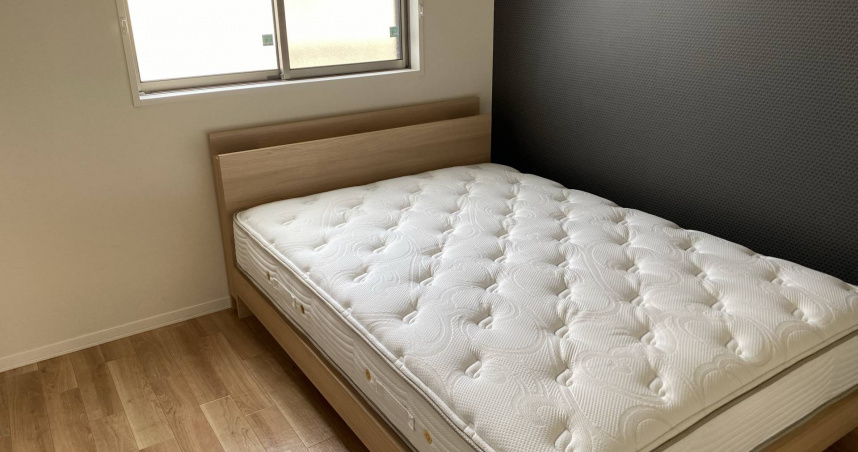 床墊可睡一輩子？　粉專示警「10年塵蟎破千萬」還傷脊椎