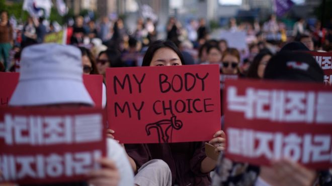 國際／南韓女權里程碑！66年墮胎禁令遭判定違憲
