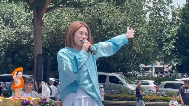 NONO涉七罪遭起訴求重刑 朱海君商演行程不受影響
