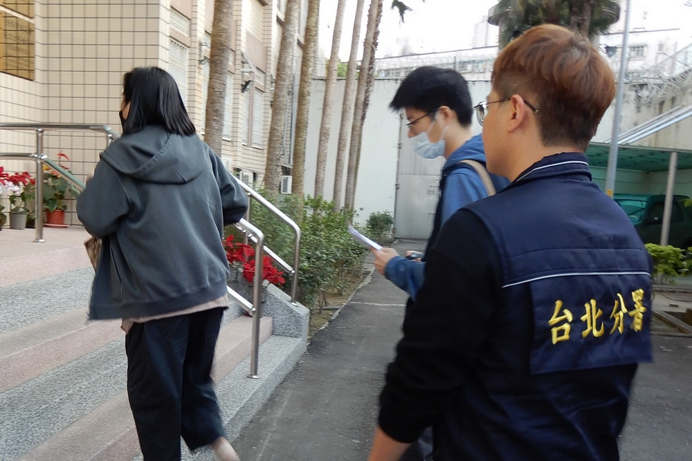 網拍年營收數千萬 賣家脫產不繳456萬稅遭管收