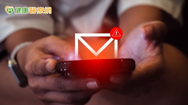 別上當!春節期間當心「這些詐騙手法」 健保署教你提高警覺