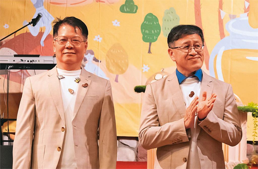 【北市官員爆貪瀆1】士林農會改選在即　產發局官員簽收禮券證據曝光