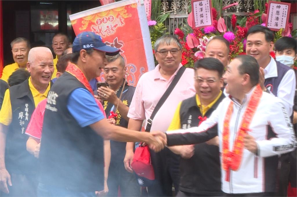 快新聞/國民黨PO文翻車 郭台銘支持者湧入怒吼:還我阿銘!推侯友宜就剪黨證