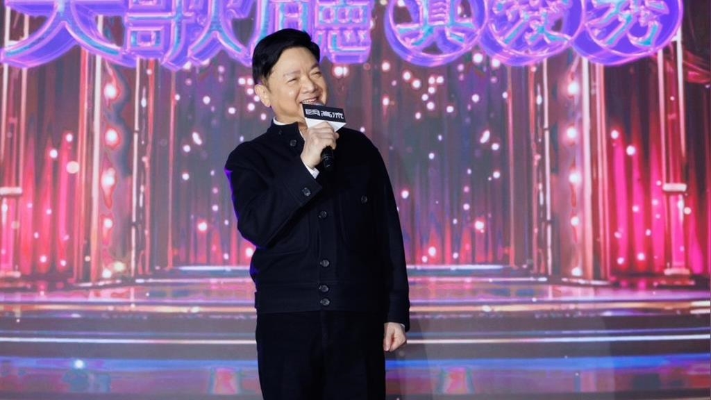 「愛拚才會贏」葉啟田神隱4年現身！ 重返舞台否認失智症 被問「參政意願」全說了