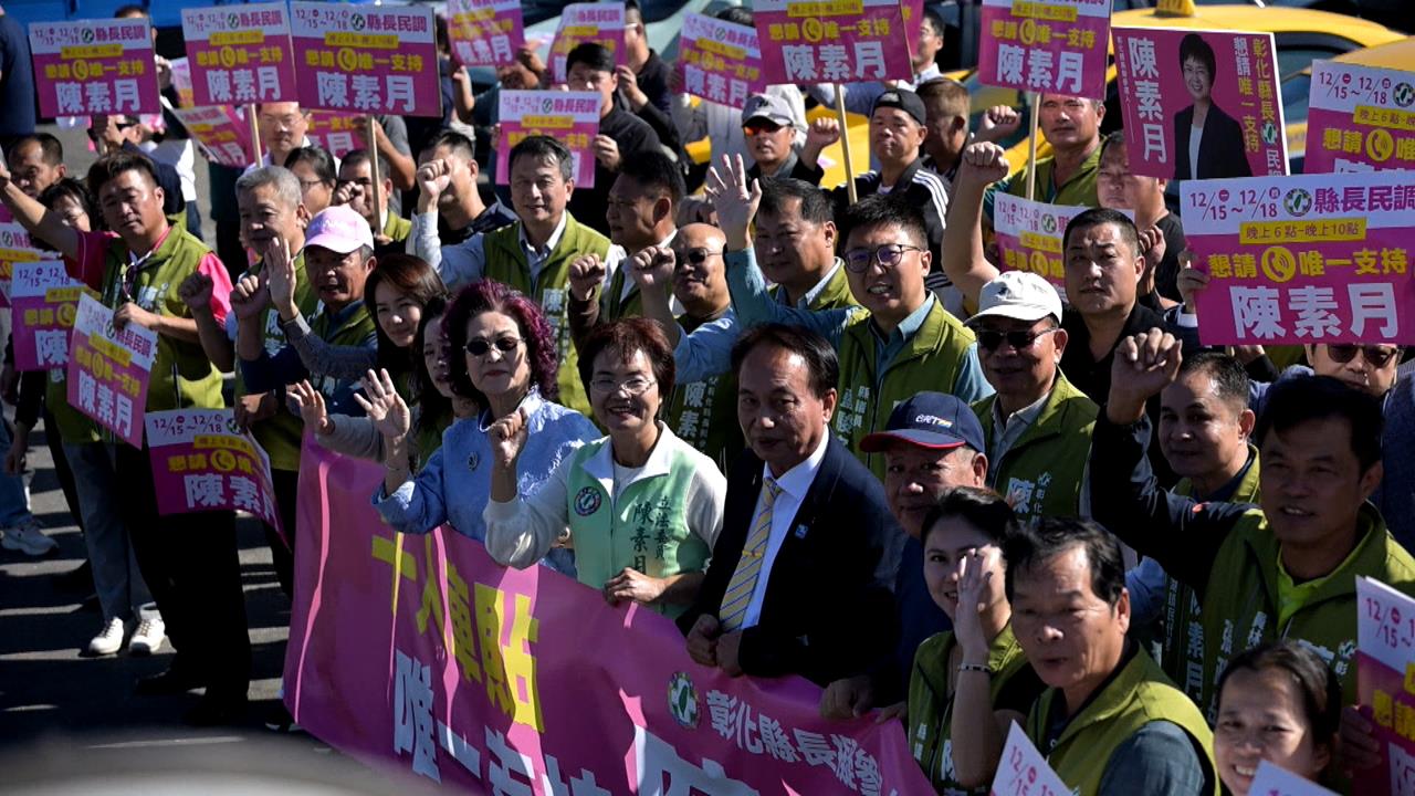 拚曝光率出奇招! 陳素月推專屬車貼化身移動看板