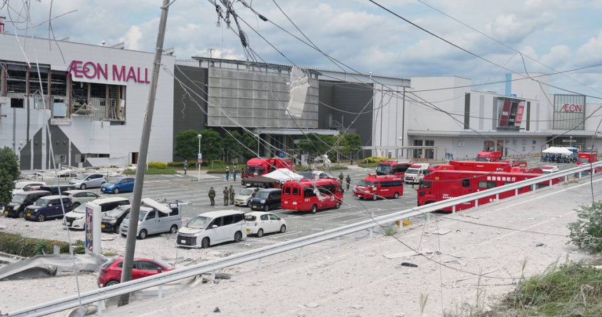 熊本AEON強震後爆炸　咖啡廳25隻貓咪受困一夜！業者：已全數救出