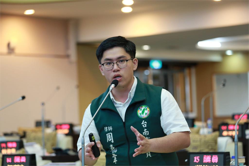 收連署書卻接「指名2人惡意挑釁」電話　台南議員當場開噴到對方道歉
