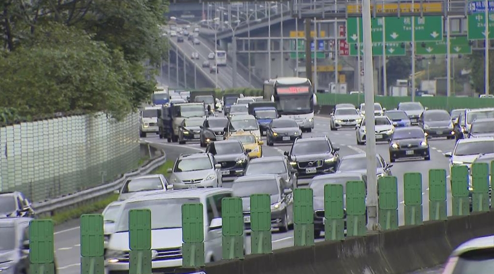 用路人注意！初五北返車潮湧現　國道「超塞地雷路段」快避開