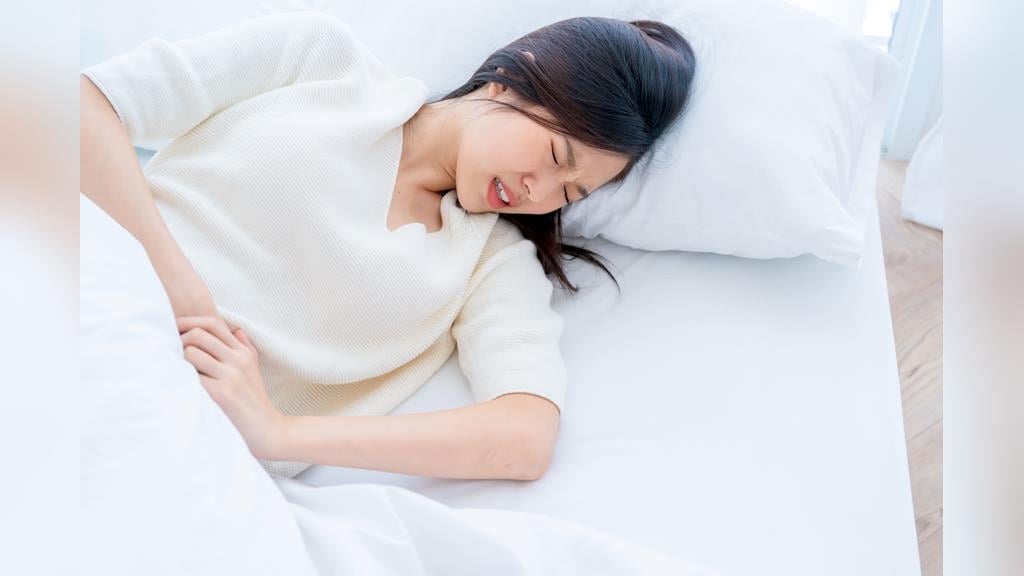 《醫學大聯盟》醫：「經前症候群」：補充四類營養素、 6-8 小時黃金睡眠