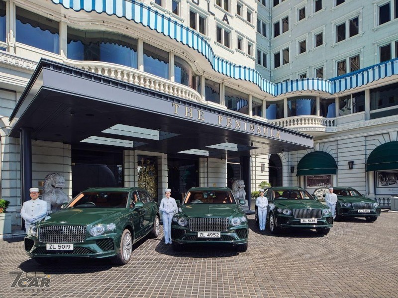 打造極致奢華接駁體驗　香港半島酒店添購四輛 Bentley Bentayga EWB Azure