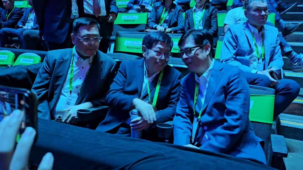 陳其邁受邀輝達GTC大會　一旁坐鴻海劉揚偉「兩人互動」曝光