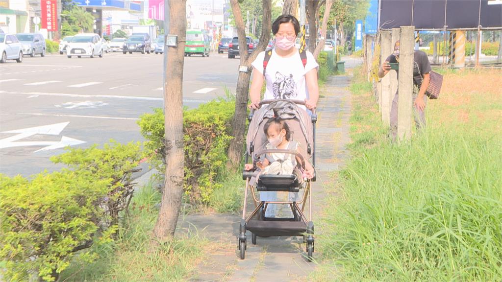力推4年人行道整平倍增計畫　民眾好行走！蔡其昌：台中市成宜居城