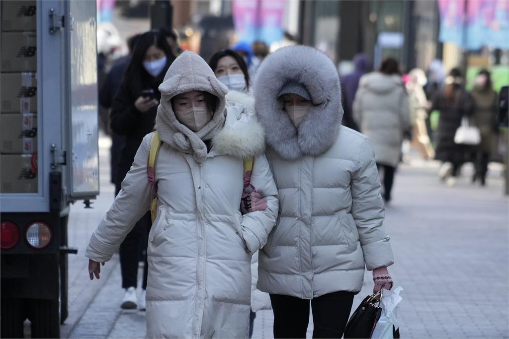 超級寒流襲擊南韓　首爾<em>體感溫度</em>跌至零下25度