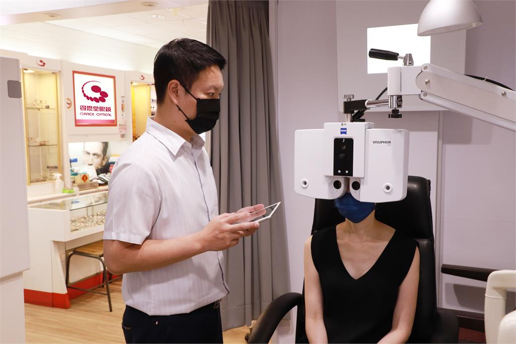居家防疫期間用眼過度嗎? 得恩堂眼鏡專業驗配 幫助您找回健康視力！