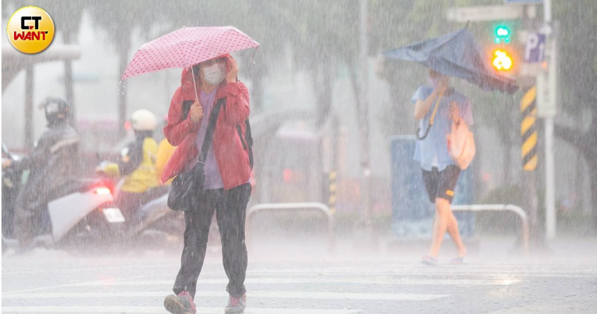 10縣市大雨特報！6地慎防大雷雨轟炸　降雨熱區一次看