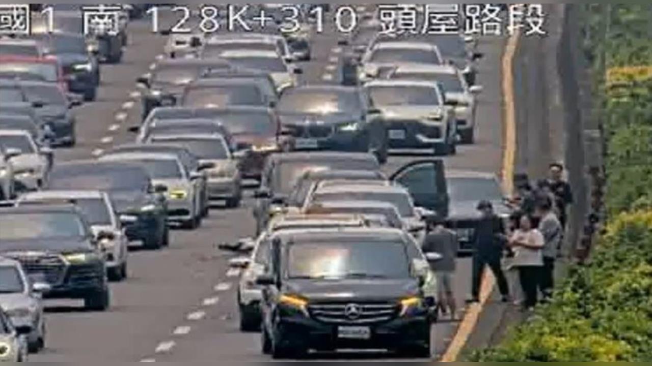 快新聞/連假不平靜!國1苗栗段2事故、11車連環撞 現場回堵5公里