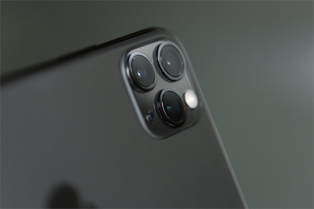 iPhone 15將在「9/13登場」!蘋果最強分析師揭8重點:粉色在這款