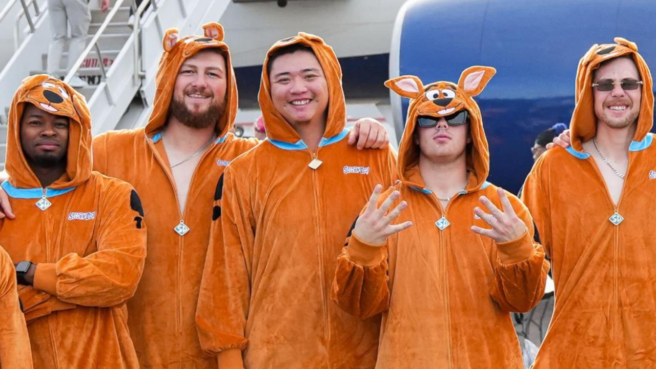 MLB／鄧愷威又獻出了第一次！找大谷前遇「巨人菜鳥日」停機坪先扮「叔比狗」搞笑