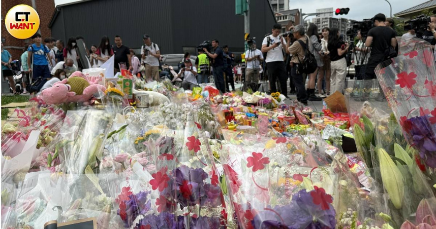 三峽車禍釀3死12傷 民眾自發哀悼卻爆違停亂象