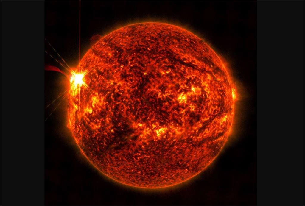 太陽風暴將襲地球！科學家：恐造成全球大停電