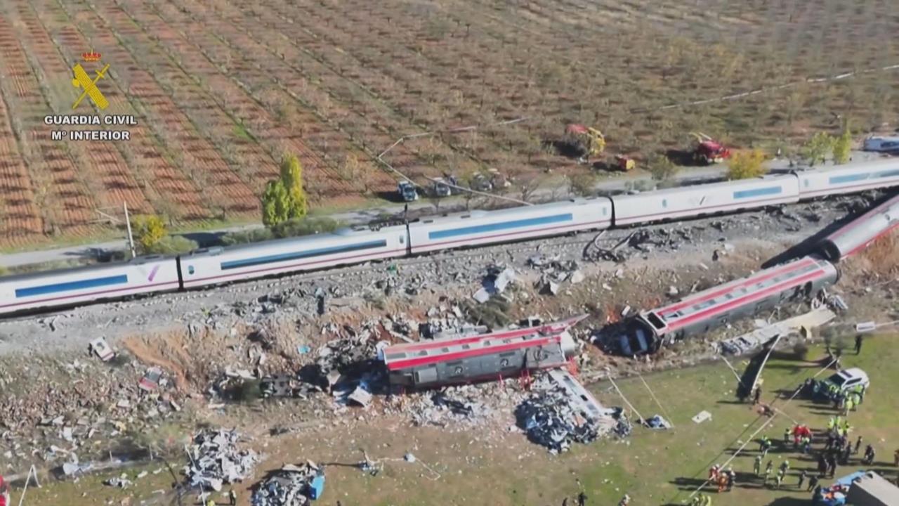 調度員搞錯車次 行控中心錄音曝光 揭西班牙高鐵追撞悲劇