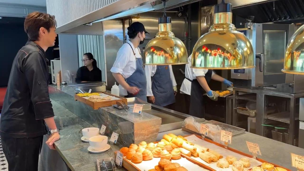 平日國旅補助上路！　星級酒店邀男星陳德烈掌廚端粵菜