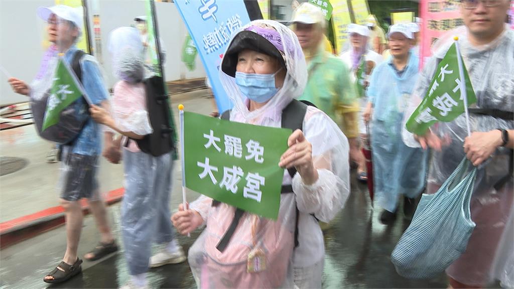 傳一度不滿策略拍桌怒嗆林右昌　曹興誠：民進黨要更積極協助