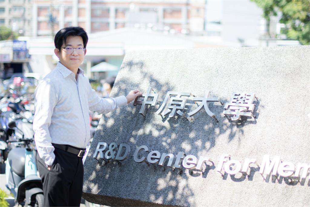 薄膜科技降低輸血副作用　中原大學教授張雍奪「東元獎」殊榮