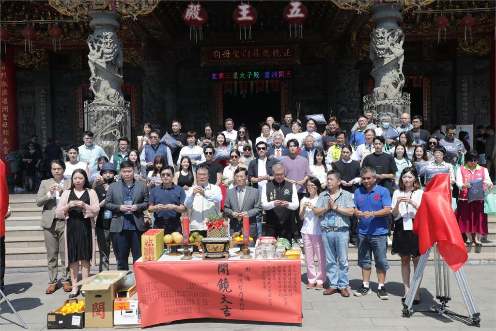 台灣原創影集《回憶暫存事務所》台南開鏡　黃偉哲親臨祝賀