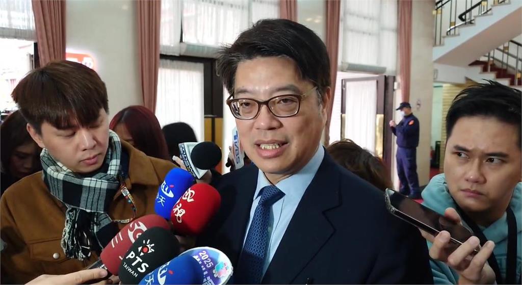 快新聞／藝人呼應統戰陸委會擴大徹查　邱垂正：若有中國籍將註銷台灣身分