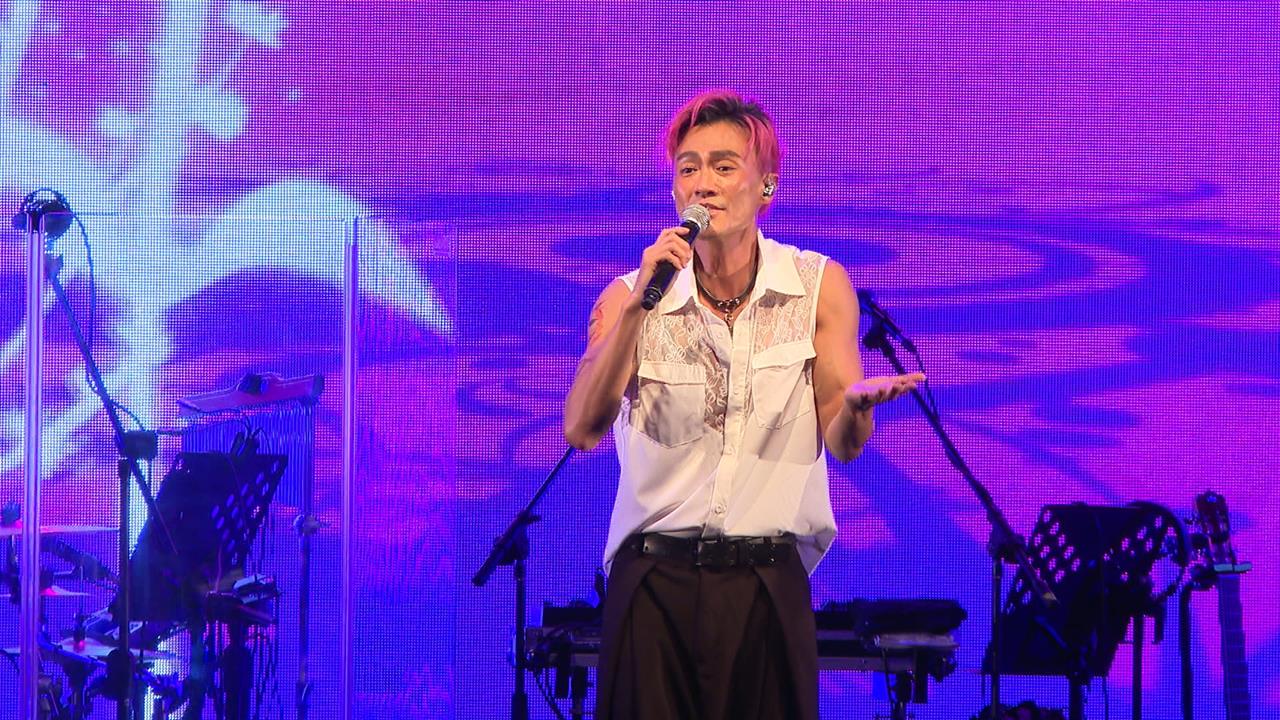 林俊逸出道35週年開唱　溫嵐驚喜現身合唱經典歌曲