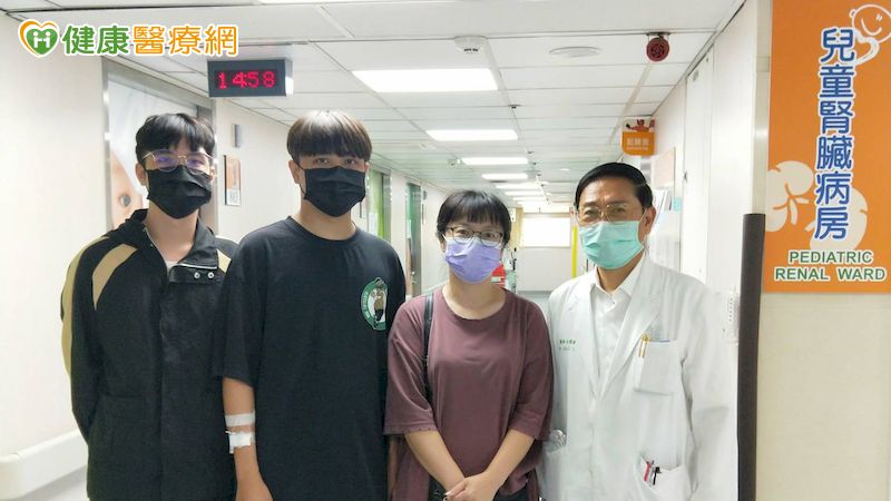 母捐腎臟給洗腎兒 換得健康新人生