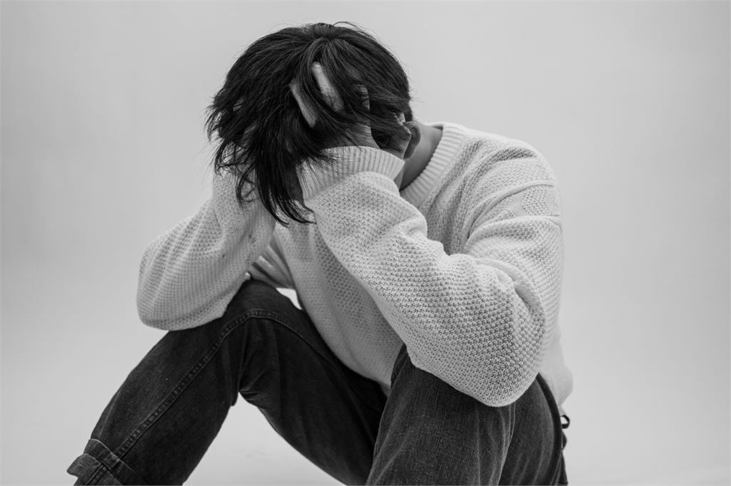 娶4妻還不夠!中國高官拆散兒子戀情 官二代見「女友變繼母」崩潰