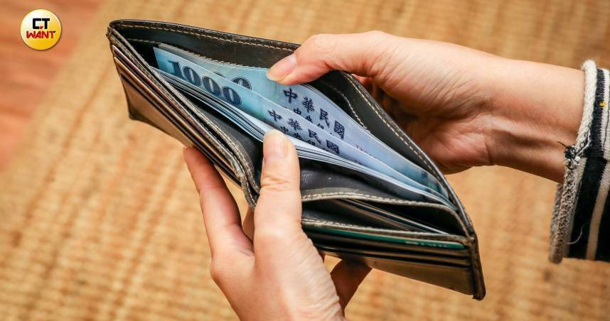 律師爆外配年收入驚人　勸台灣年輕人：沒理由覺得自己不行