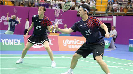 羽球/直落二勝日本封后!謝沛珊/洪恩慈奪台將睽違15年澳門賽女雙冠軍