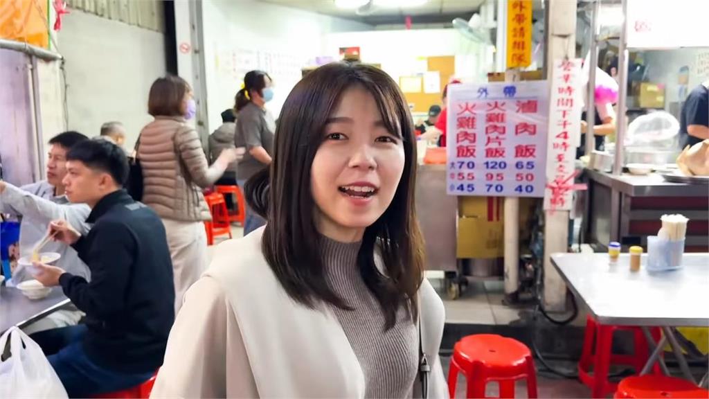 外觀超簡約？初嚐火雞肉飯「以為不會那麼有味道」　日本女生被美味衝擊