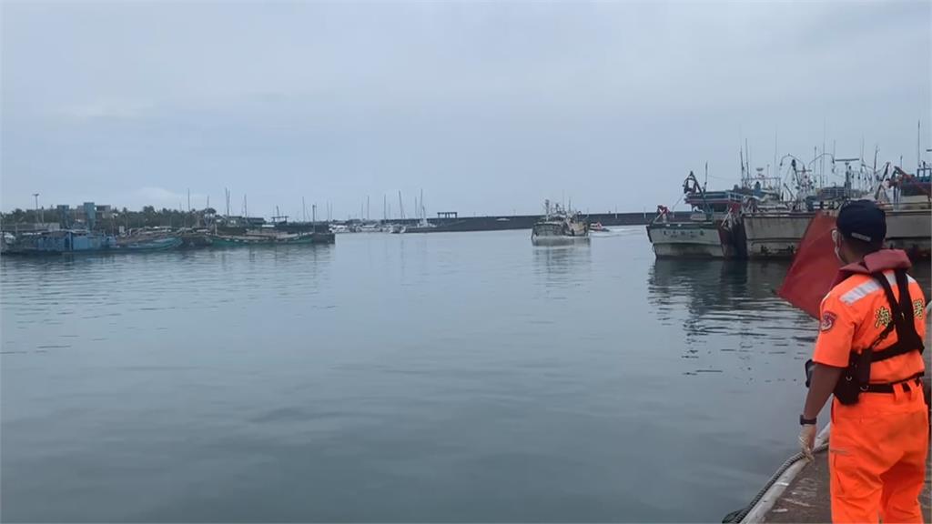 海上漂20公里！貢寮浮潛被沖走　游龜山島過夜